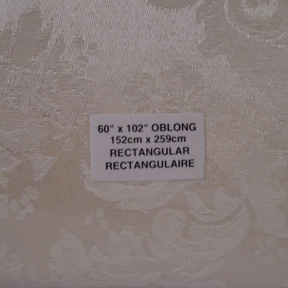 Vintage Bardwil Empress Jacquard Tablecloth 60"x102" Ivory Oblong Poly-Cotton - Picture 2 of 5